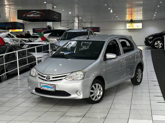 TOYOTA ETIOS 1.3 X 16V FLEX 4P MANUAL TOYOTA ETIOS 1.3 X 16V FLEX 4P MANUAL
